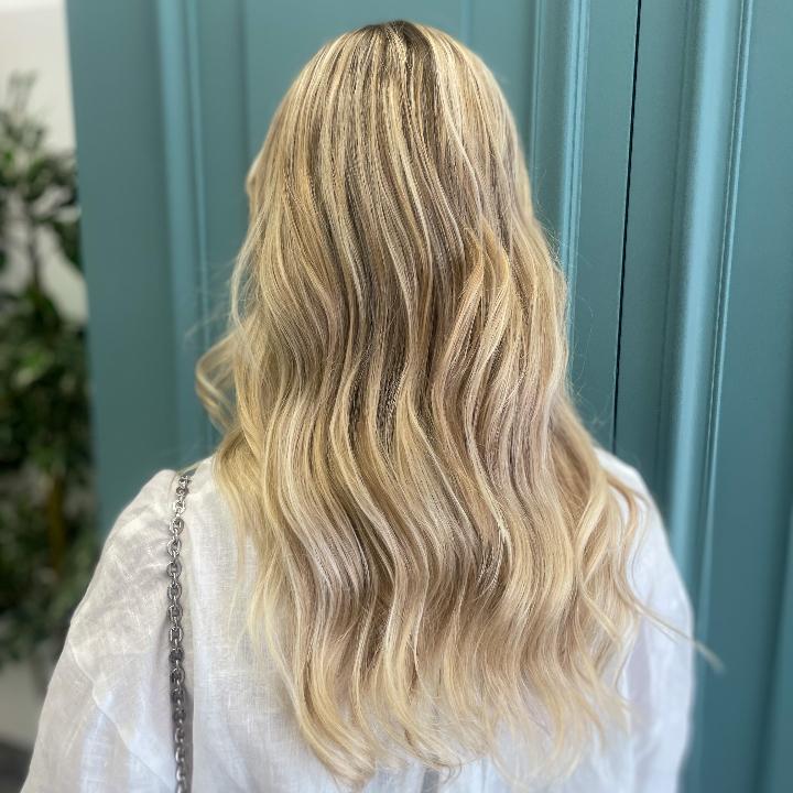 balayage blond